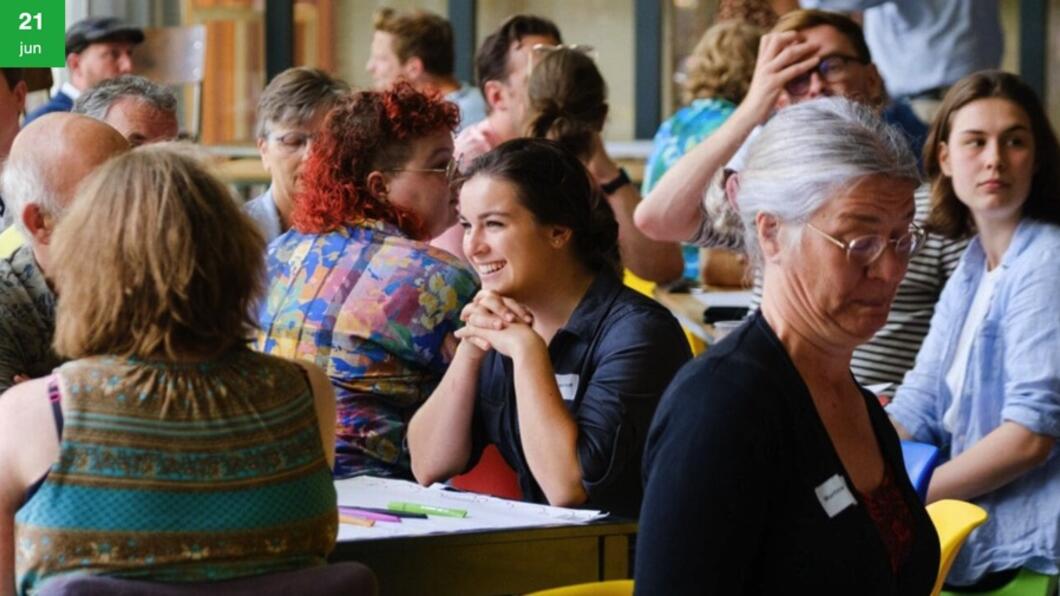 mensen op een congres